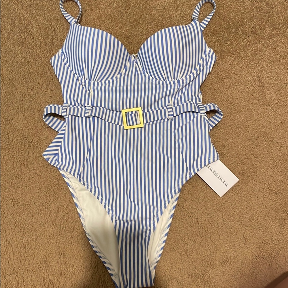 WeWoreWhat Danielle one piece swimsuit